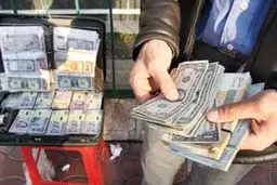 قیمت دلار در بازار سه تومان ارزان شد