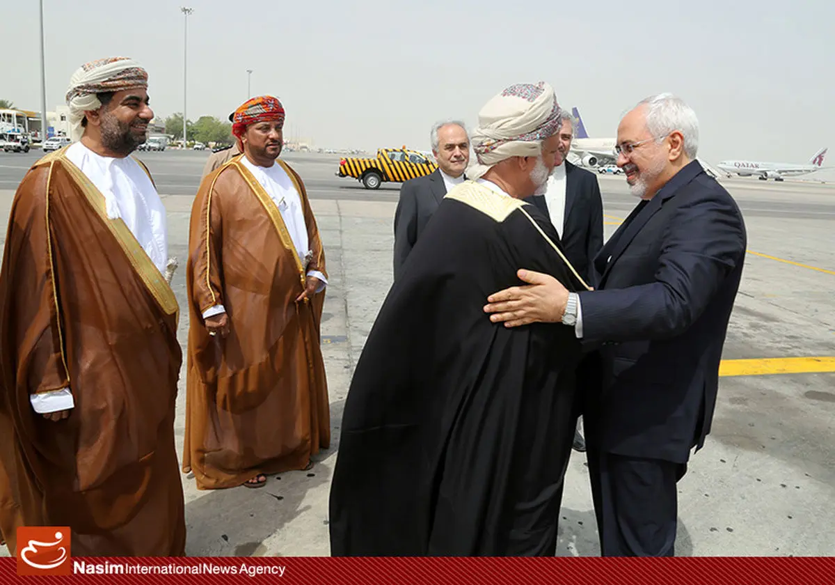سفر فوری ظریف به عمان با هدف "بررسی مسائل منطقه"