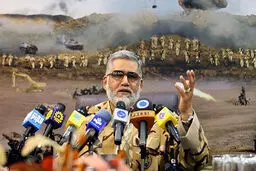 امیرپوردستان: تهدیدی رخ دهد، تهدید کننده و پشتیبان آن را پشیمان خواهیم کرد