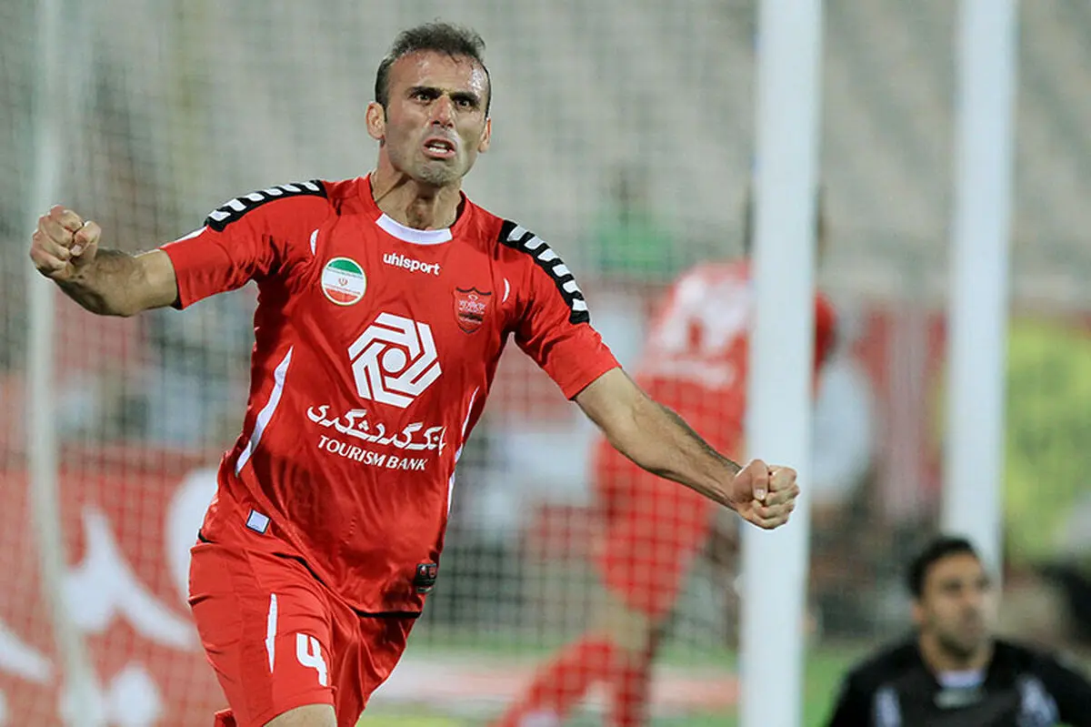 جلال حسینی در حال مذاکره با پرسپولیس است