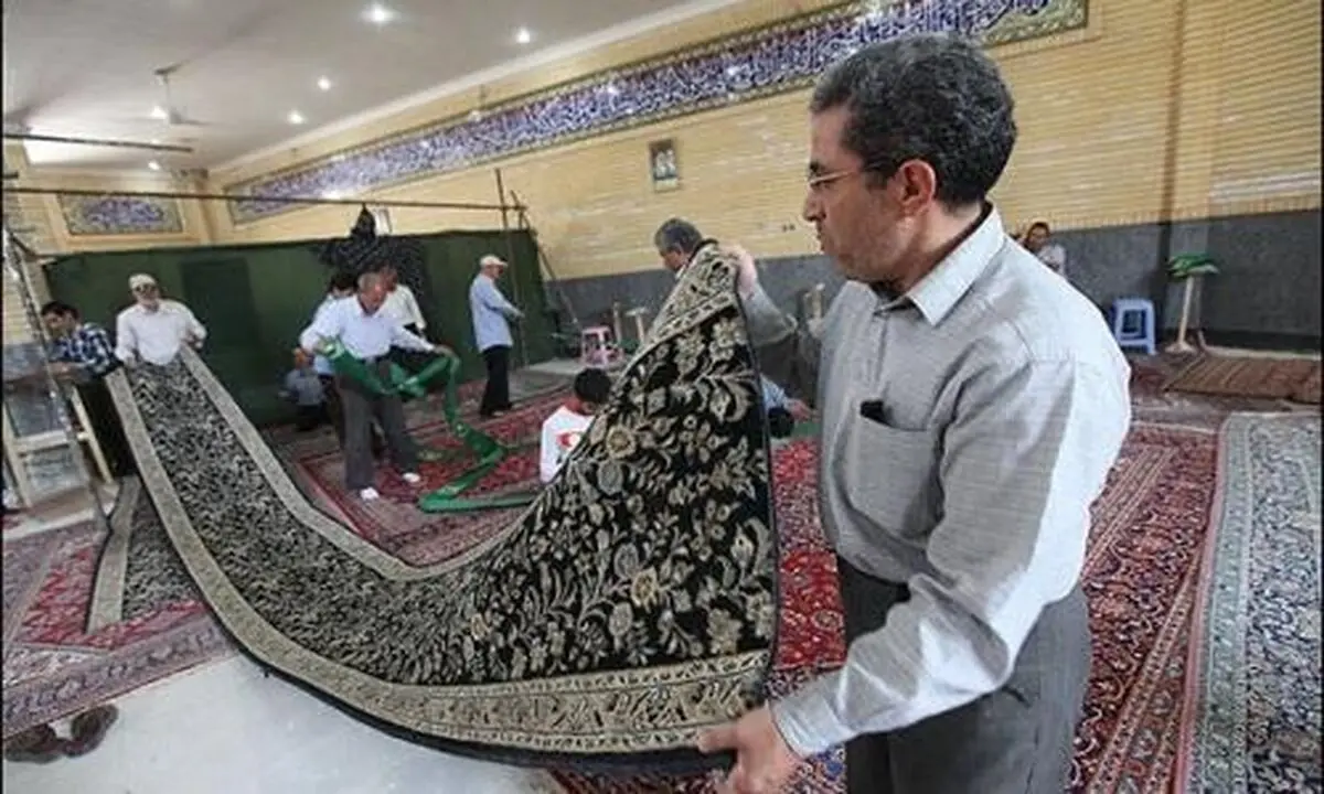 معاون تبلیغ حوزه علمیه تهران: ظاهر جوان بهانه‌ای برای طرد او از مسجد نباشد