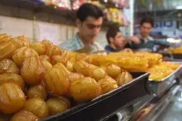 قیمت هر کیلوگرم زولبیا و بامیه در ماه رمضان، ۱۰ هزار تومان تعیین شد