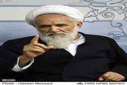 آیت‌الله حائری شیرازی: مساجد را مرکز اموات و ختم‌ها کرده‌ایم