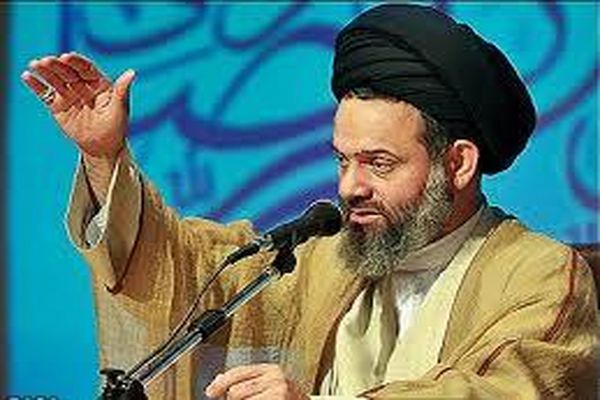 آیت‌الله حسینی بوشهری: مساجد کانون فکری و برنامه‌ریزی باشند