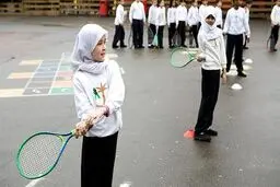 دانش‌‌آموزان لندن از روزه‌‌داری منع شدند