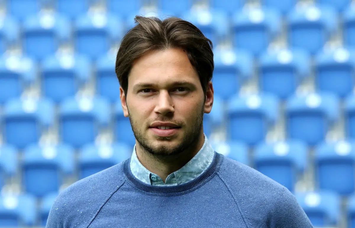 دانیال داوری: در باشگاه بیله‌فلد عکس دایی و باقری را به دیوار زده‌اند