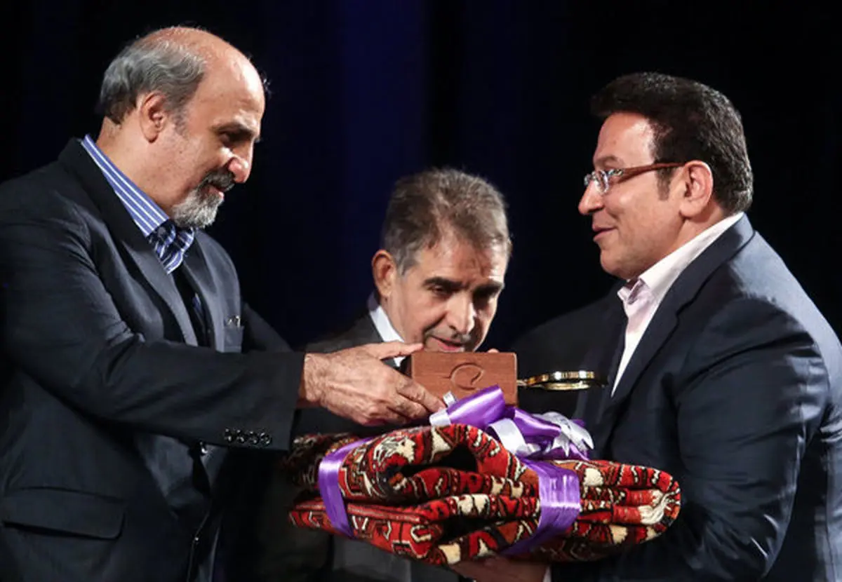 هدایتی: پول کمک به پرسپولیس هزینه وام ازدواج می‌شود + عکس