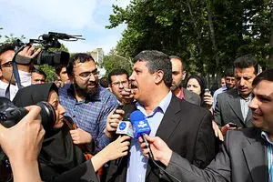 یک مقام آگاه: مهدی هاشمی به ۱۰ سال حبس، رد مال و جزای نقدی ۵.۲ میلیون دلاری محکوم شد