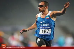 نماینده دوی ۱۰۰ متر مردان همچنان در فهرست برترین‌های دنیا در سال ۲۰۱۵ است