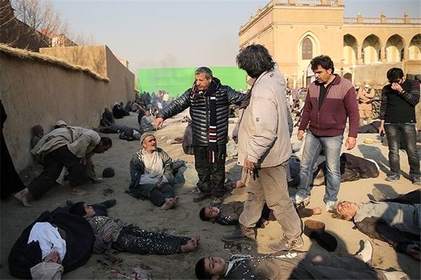 نسل‌کشی ایرانیان توسط انگلیس‌ها در پایان راه فیلمبرداری