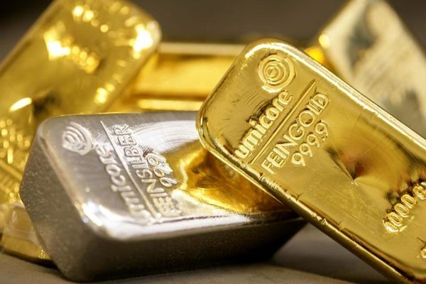 قیمت طلای جهانی روی ۱۱۸۰ دلار ایستاد