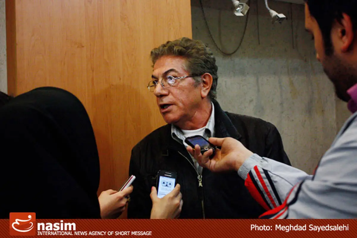 زرین‌دست: شهیدان اعتقاد و ایمان در دل تاریخ یادشان حک شده است