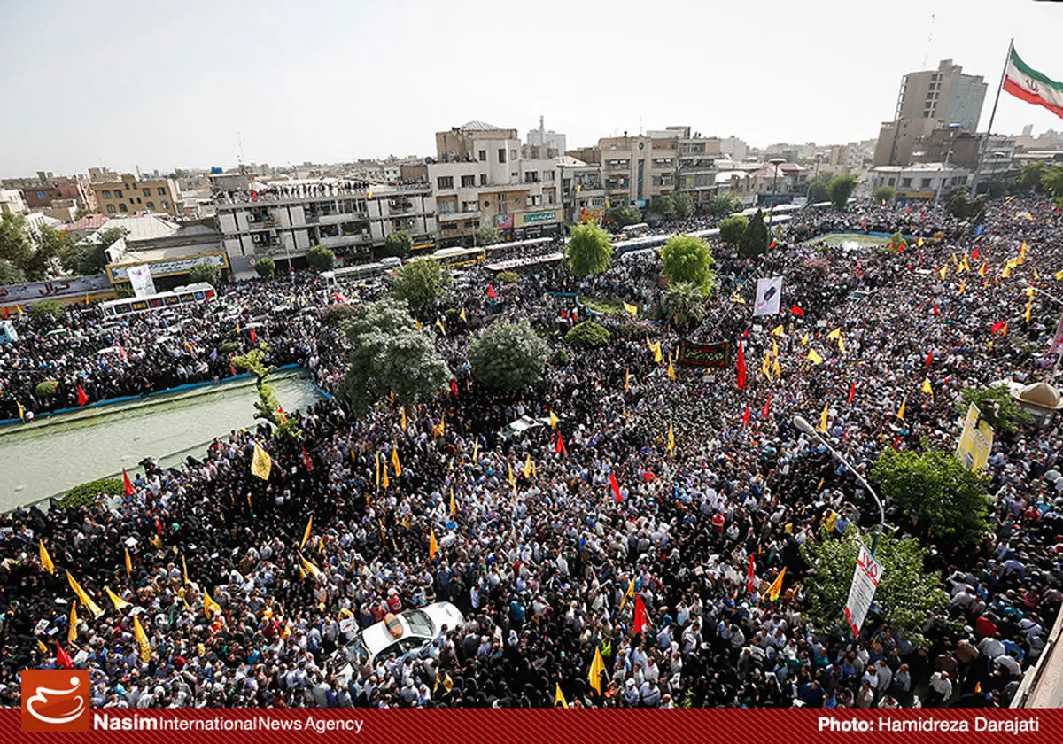 گزارش تصویری-۱:: تشییع پیکر ۲۷۰ شهید دفاع مقدس در تهران