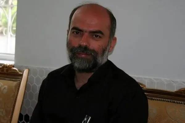 عاکف: آمریکایی‌ها می‌خواهند ایران مستعمره آنها شود