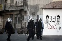 مزدوان آل‌خلیفه به مسجد امام حسین (ع) در منامه حمله کردند