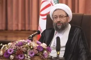 تقدیر آیت‌الله آملی لاریجانی از تعیین چارچوب قانونی برای مذاکرات هسته‌ای توسط مجلس