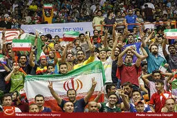 ناهماهنگی  و بی‌نظمی پیش از دیدار والیبال ایران و لهستان به اوج خودش رسید