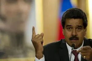 ونزوئلا خط اعتبار ۵۰۰ میلیون دلاری با ایران امضا کرد