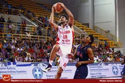 گزارش تصویری:: دیدار تیم‌های بسکتبال ایران و آمریکا