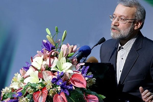 لاریجانی: ایران را مجبور به انتخاب مسیری غیر از مسیر مذاکره نکنید