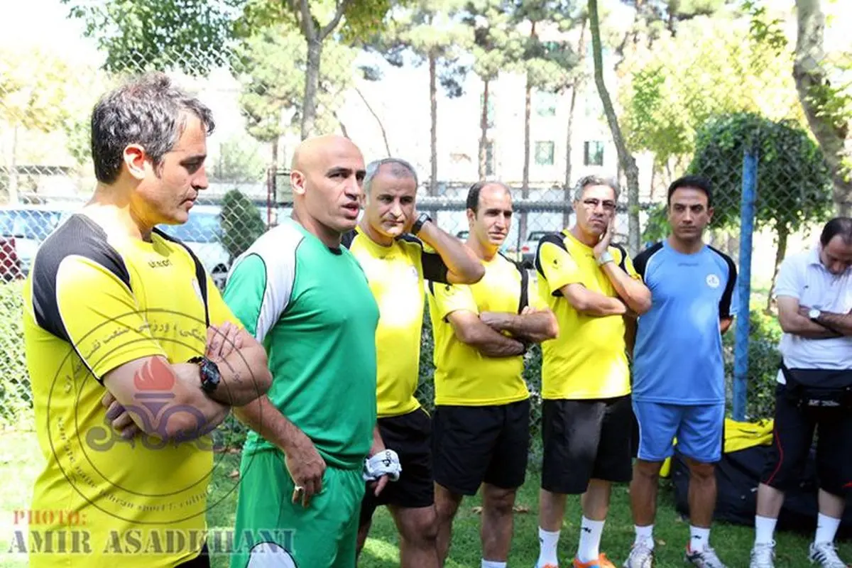 منصوریان، برنامه تمرینات نفت را مشخص کرد