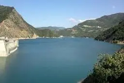 حجم آب ورودی به مخزن سدهای کشور
۱۳ درصد کاهش یافت