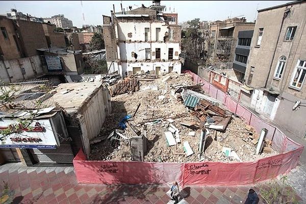 رئیس کمیته فرهنگی شورای شهر تهران: هیچ خانه میراثی در منطقه ۱۲ تخریب نشده است