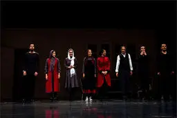 توضیحات کارگردان 
