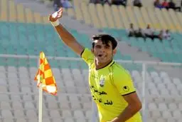 آقای گل لیگ یک با نفت تهران قرارداد بست