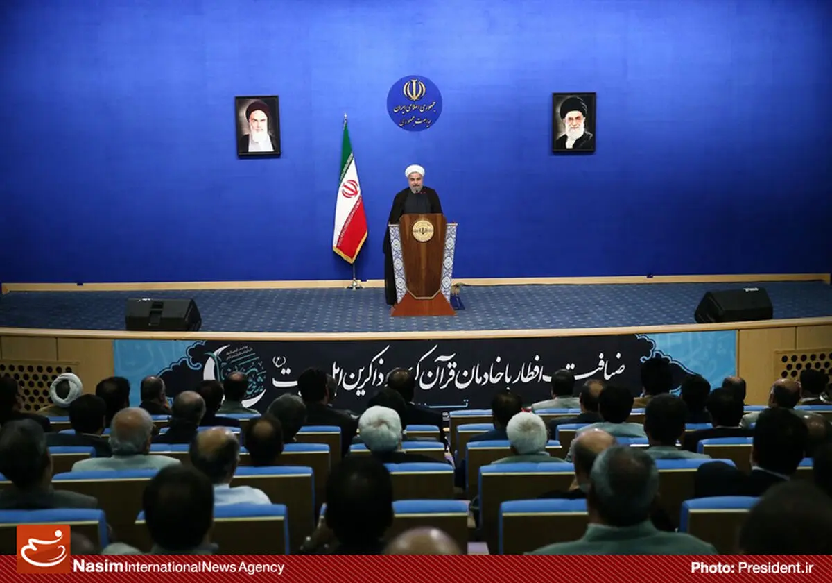 گزارش تصویری:: ضیافت افطاری رئیس‌جمهور با خادمان قرآن و ذاکرین اهل بیت(ع)