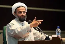 حجت‌الاسلام پناهیان: حب اهل بیت، عامل زیر پا گذاشتن حب نفس است
