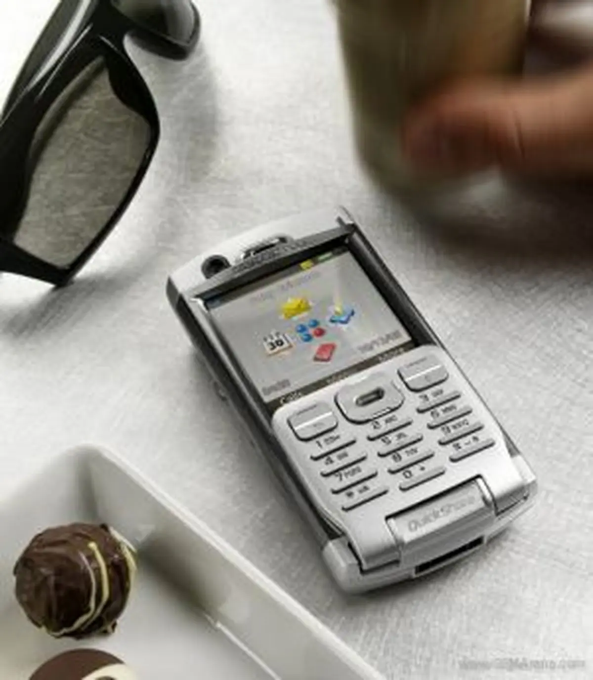 حق امتیاز پروانه اپراتور مجازی موبایل پنج میلیارد تومان تعیین شد