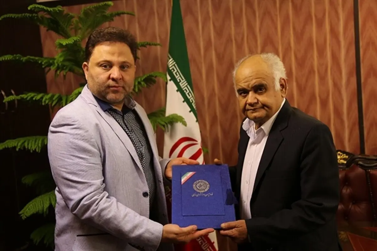 اکبر عبدی مشاور فرهنگی فدراسیون ورزش‌های رزمی شد