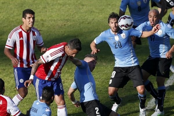 پاراگوئه با آرژانتین صعود کرد