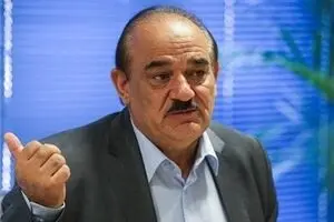رئیس اتحادیه دامداران: برخی کارخانه‌ها شیر را حتی ۱۱۰۰ تومان هم از دامدار نمی‌خرند
