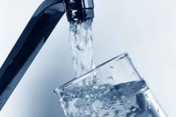 معاون وزیر نیرو: آب شرب پایتخت نیاز به دستگاه تصفیه ندارد