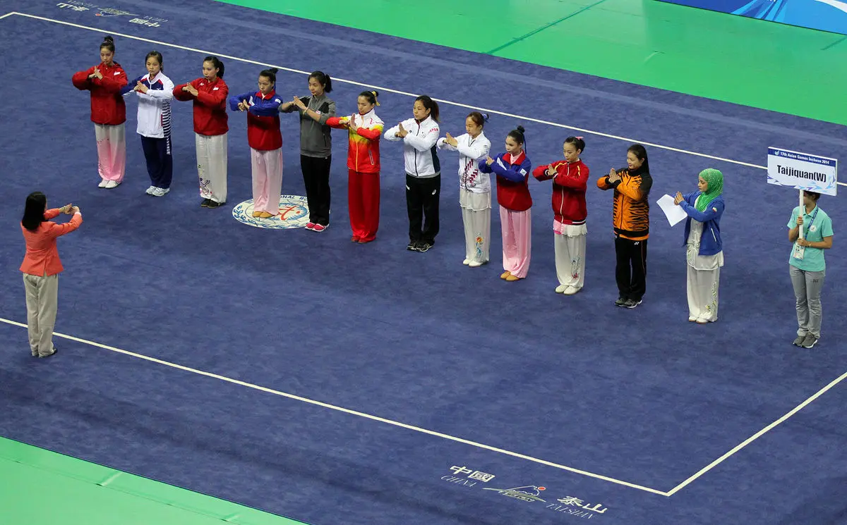 گزارش روز:: یک روز با اردونشینان ووشو؛
مبارزه سنگین با شرق آسیا در کشور اژدها