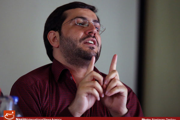 جبرائیلی: اگر دولت خطوط قرمز را رعایت کرده نیازی به ارسال متن توافق به تهران نیست