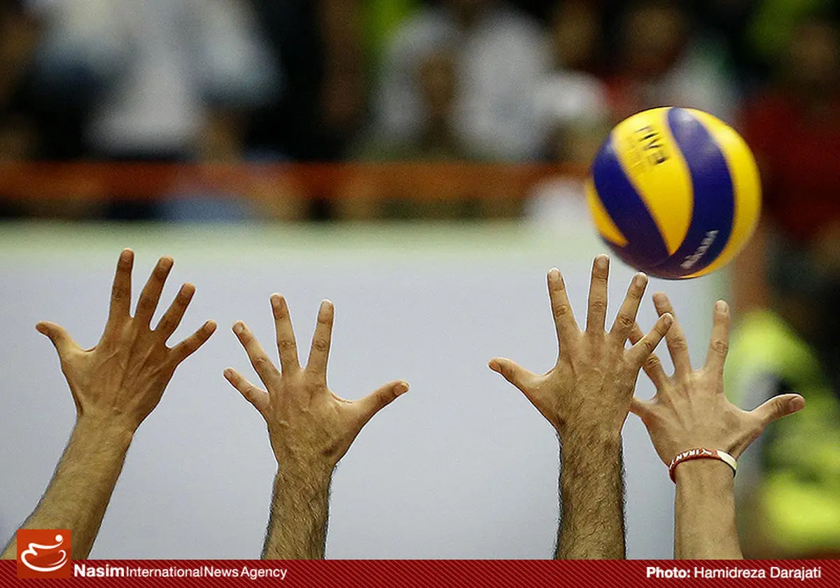 گزارش تصویری:: نخستین دیدار تیم‌های والیبال ایران و روسیه در تهران
