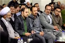 احمدی: توجه مقام معظم رهبری به شعر جدی بیشتر از شعر طنز است