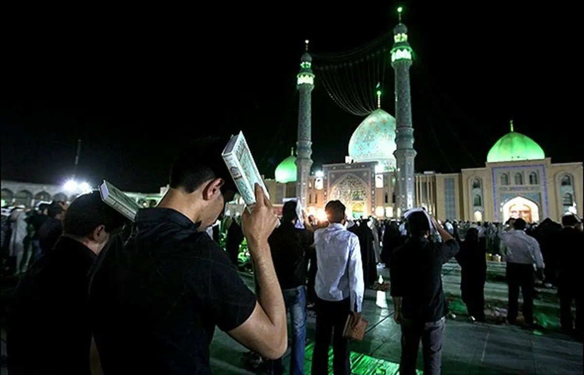 پخش مراسم احیای شب‌های قدر شبکه یک از حرم امام رضا(ع)