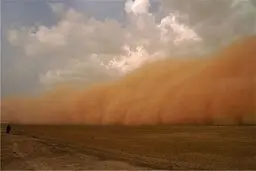 آمادگی هلال‌‌احمر برای مقابله با طوفان سیستان و بلوچستان