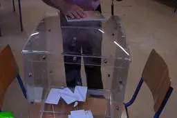 مخالفت اکثر مردم یونان با خواسته‌های اتحادیه اروپا