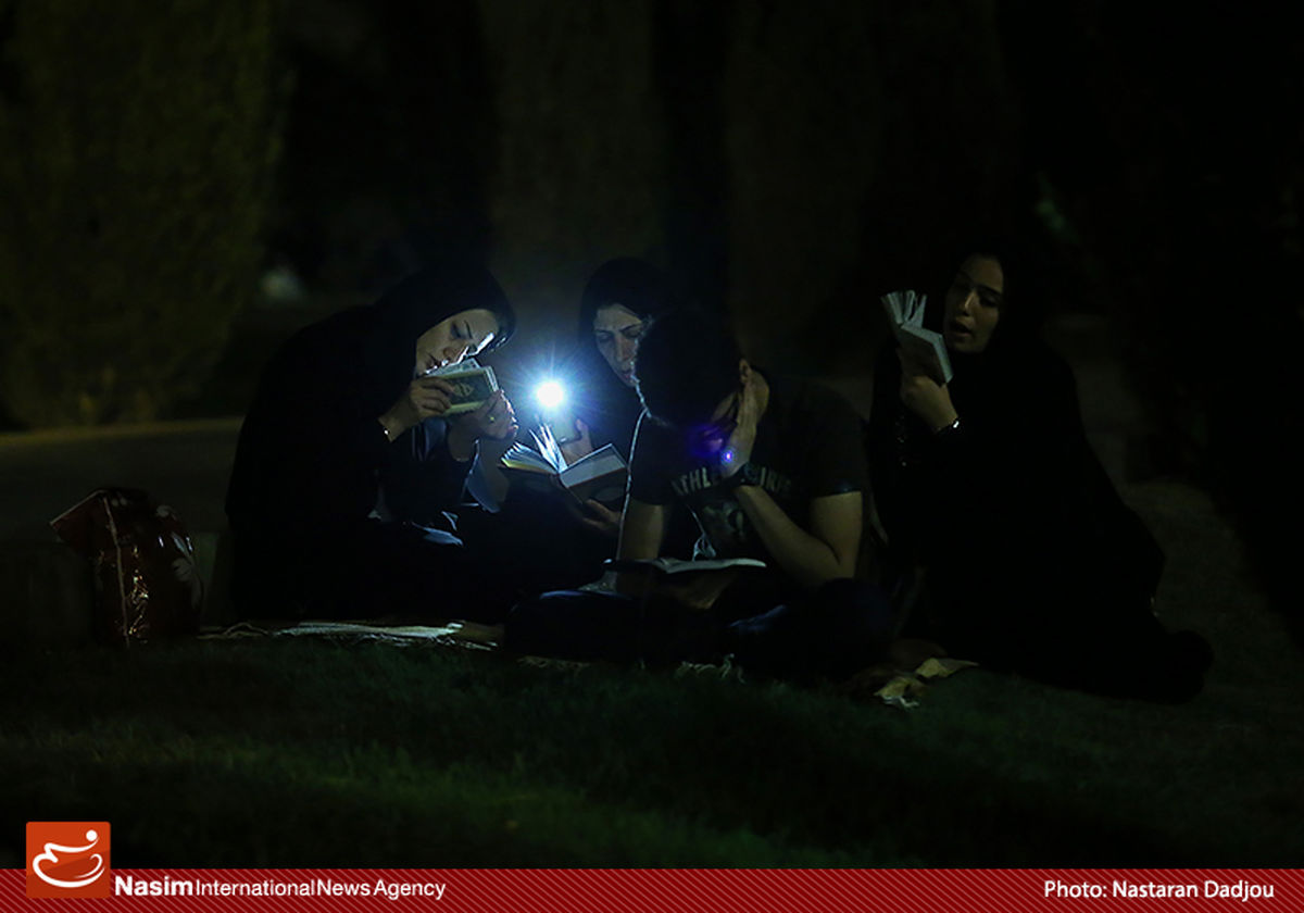 گزارش تصویری:: احیاء شب نوزدهم ماه رمضان در دانشگاه تهران