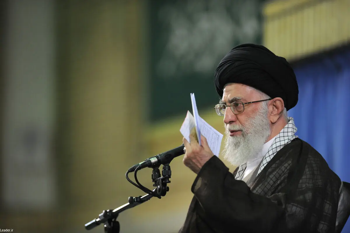 رهبر انقلاب خطاب به دانشجویان: خودتان را برای ادامه مبارزه با استکبار آماده کنید