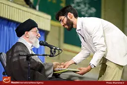 فیلم:: بخشی از تصاویر دیدار دانشجویان و نمایندگان تشکل‌های دانشجویی  با رهبر معظم انقلاب