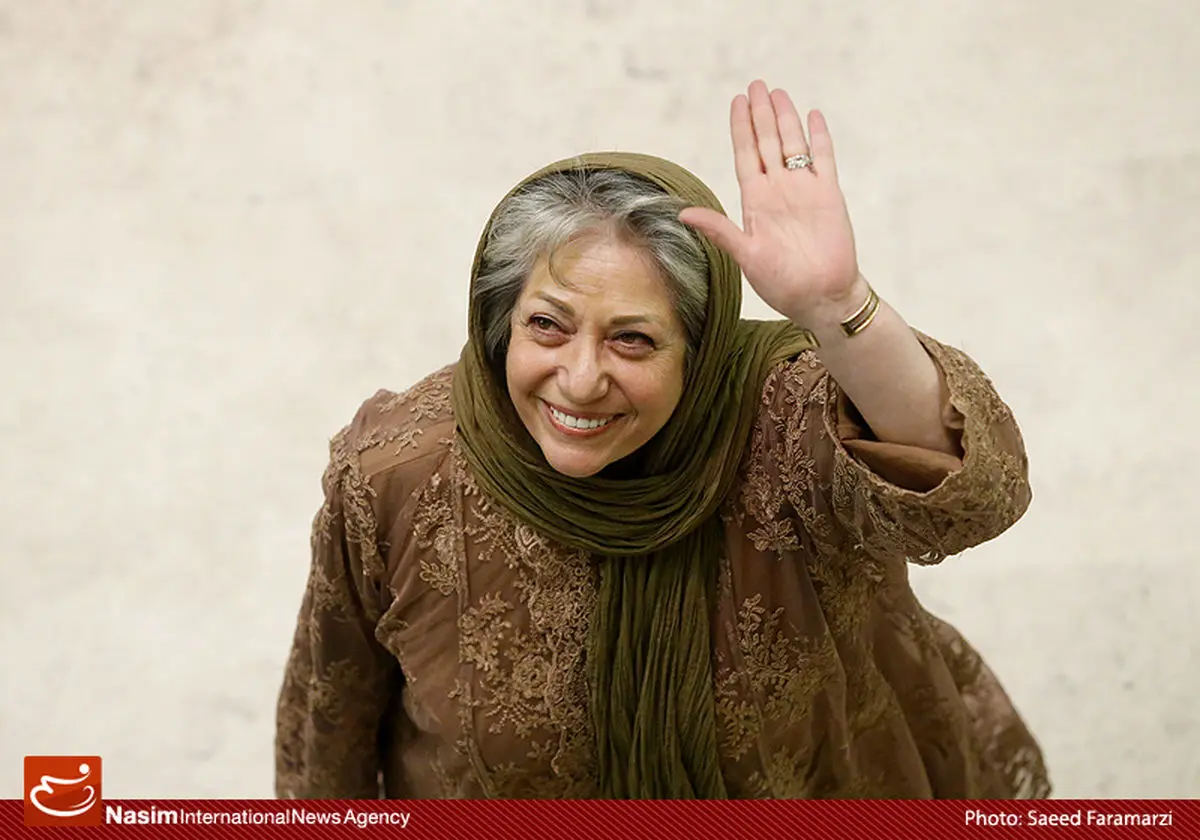 "بنی‌اعتماد" فیلم "زنجیره امید" را می‌سازد