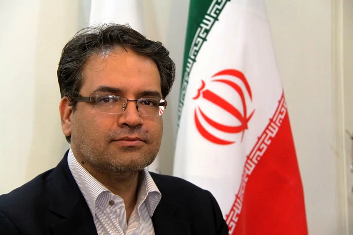 معاون وزیر راه: ۵۴ هزار هکتار سکونتگاه غیررسمی در کشور داریم