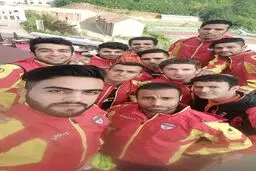 عکس روز:: سلفی فولادی‌‌ها در ترکیه
