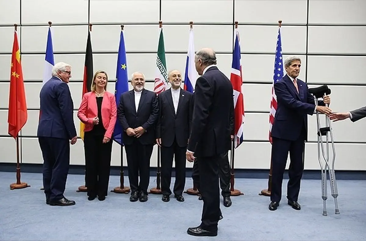 وزرای خارجه ایران و  ۱+۵ عکس یادگاری گرفتند
